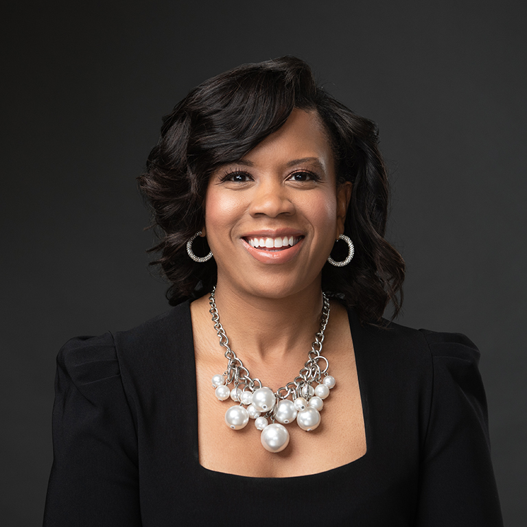 Headshot of Alicia Webb.