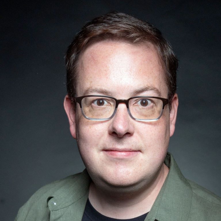 Headshot of Peter Stevenson.